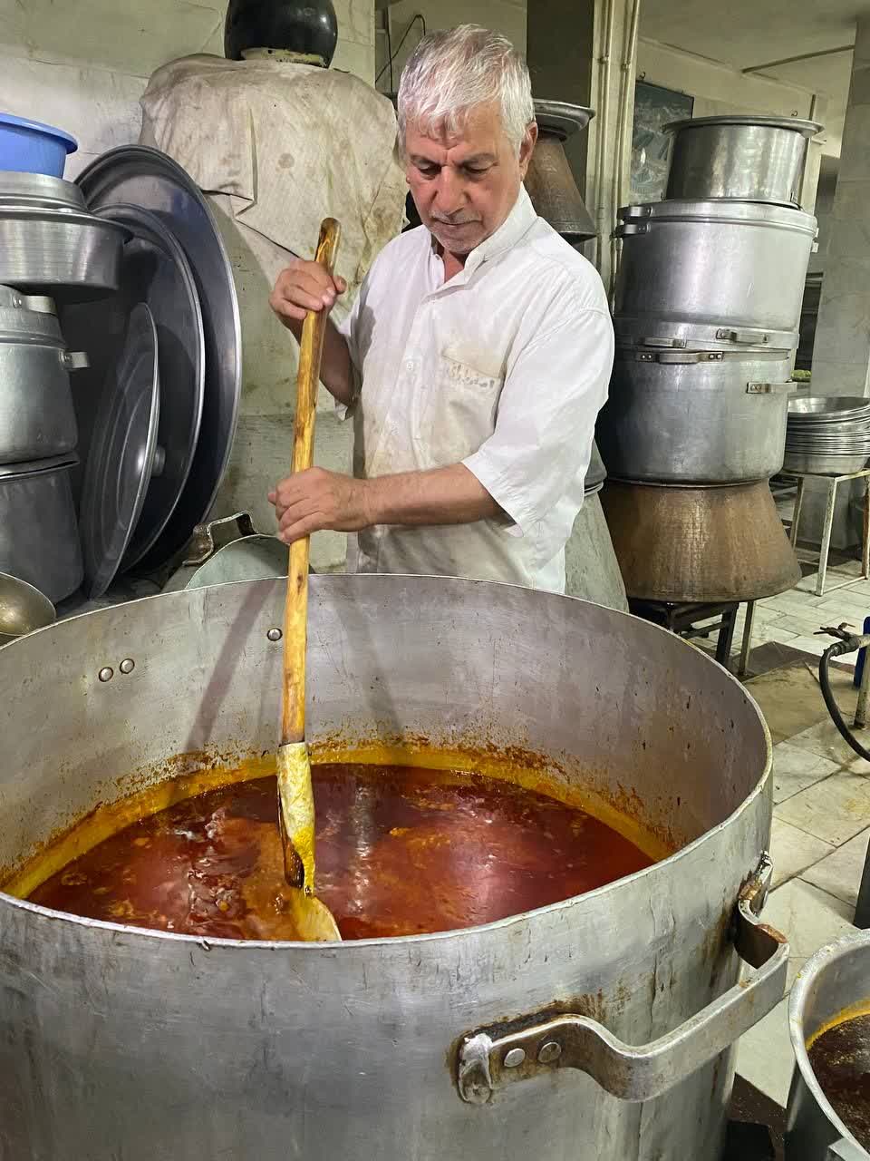 گزارش تصویری مراسم جشن میلاد حضرت رسول اکرم و امام جعفر صادق (علیهم السلام)